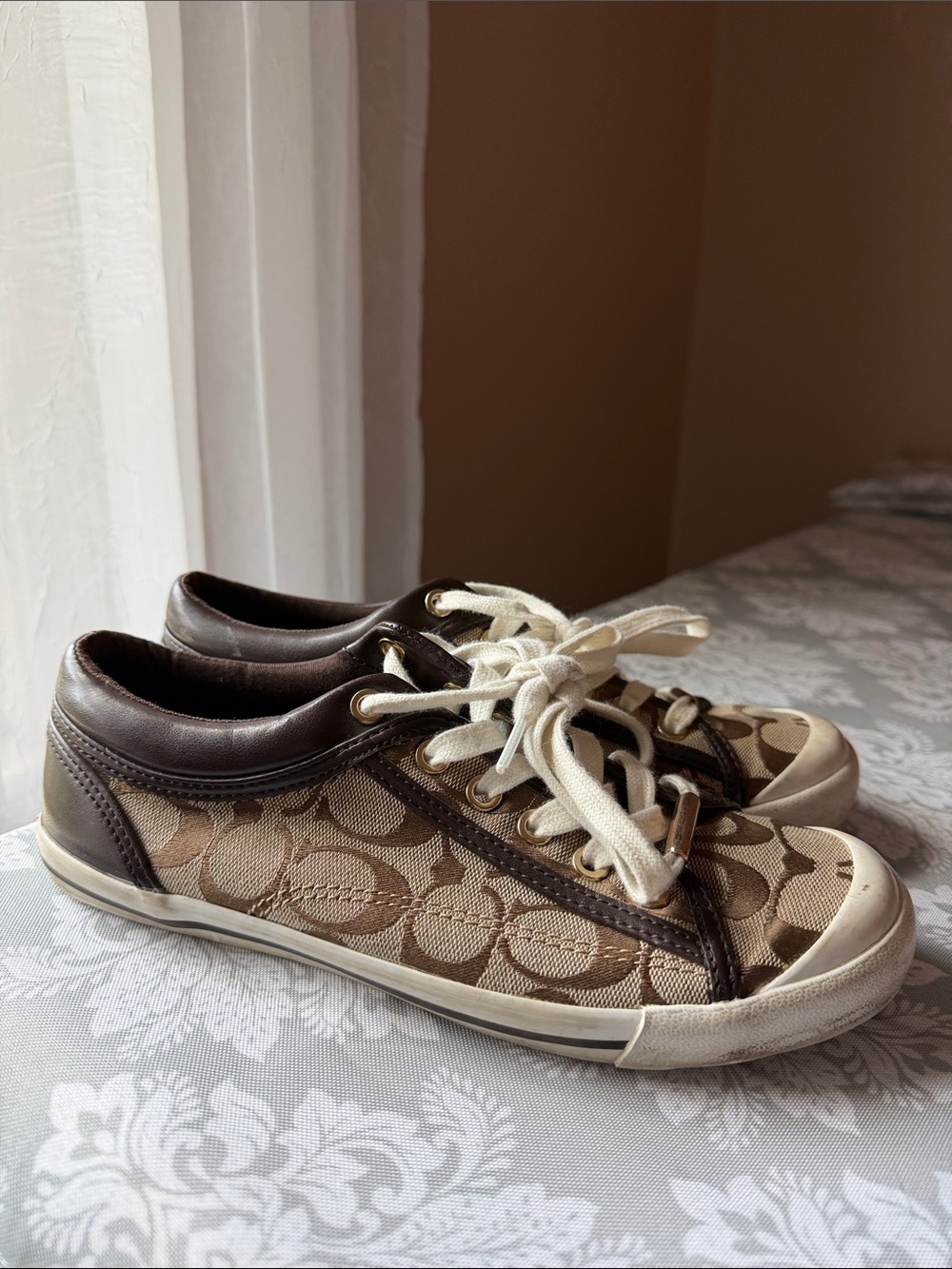 Coach Brown Signature Canvas Low-Top Sneakers with Cream Laces